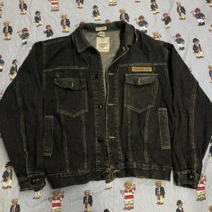 Vintage Guess trucker jacket. Black men’s L.